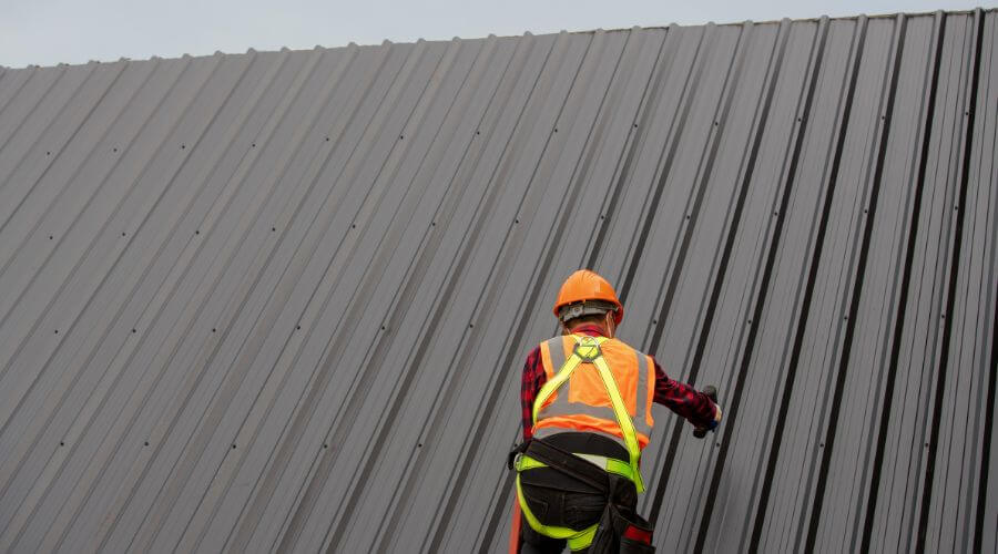 Professional gutter cleaning in Citronelle, AL